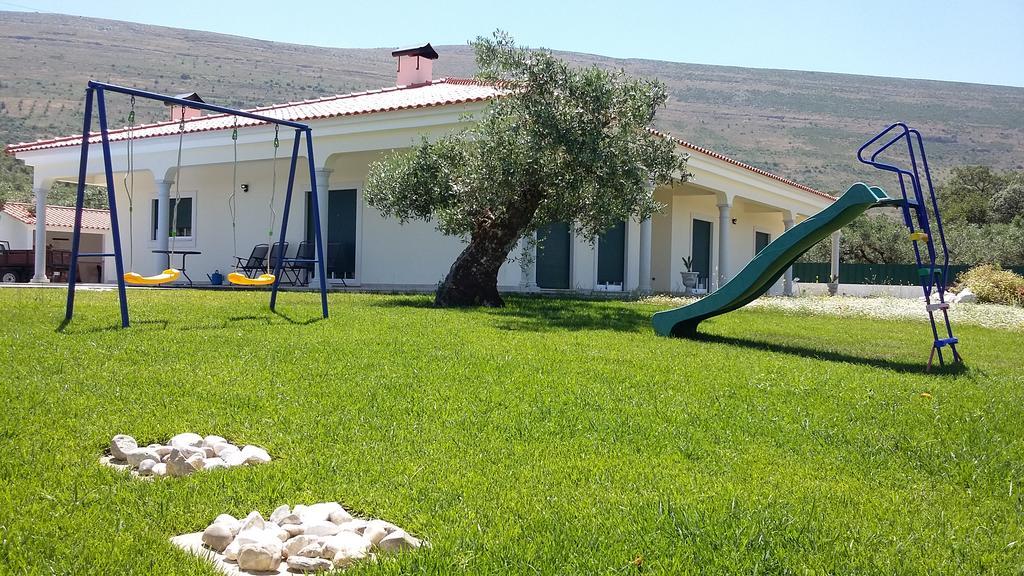 Casa Oliveiras Villa Alvados